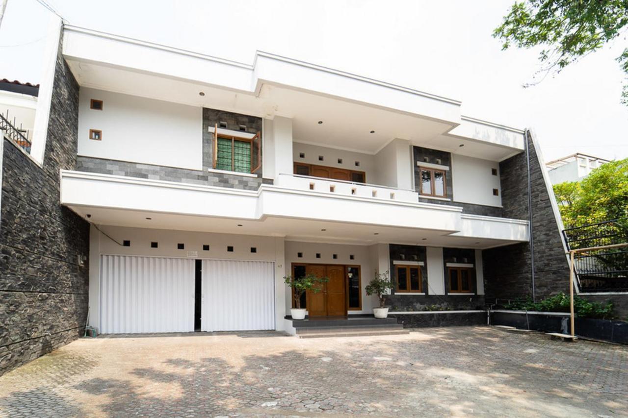 Koolkost Near Padjadjaran University - Minimum Stay 6 Nights Bandung Extérieur photo